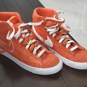 Nike shoes